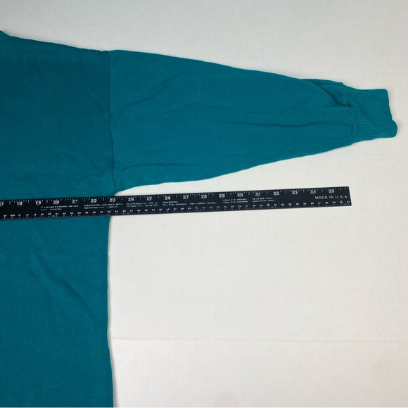 Vintage Canadian Goose and Baby Barn Kittens Women’s Large Sweatshirt Fur Teal - Picture 6 of 8